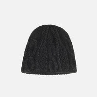 SKULLCAP CABLE KNIT