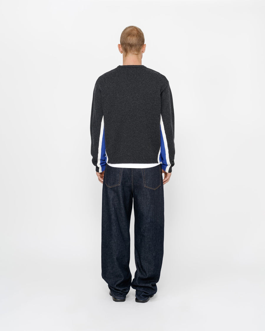 CONTRAST STRIPE CREW